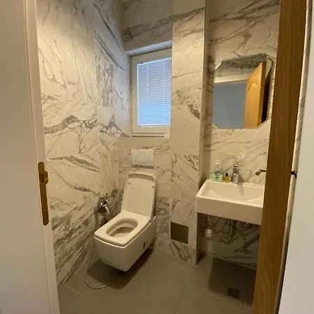 Modern In Paradise * Sarajevo