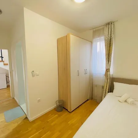 Modern In Paradise Villa *