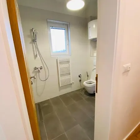 Modern In Paradise * Sarajevo