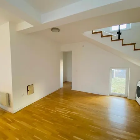 Modern In Paradise Sarajevo