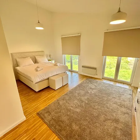Modern In Paradise Villa Sarajevo