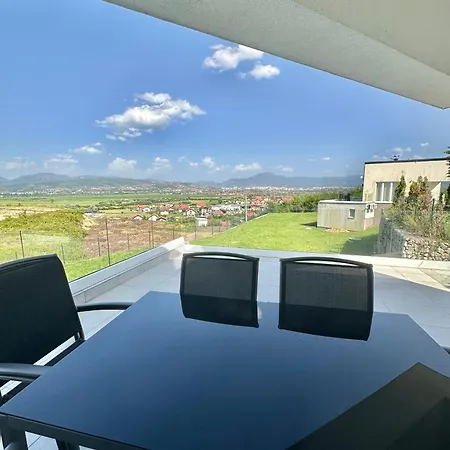 Modern In Paradise *