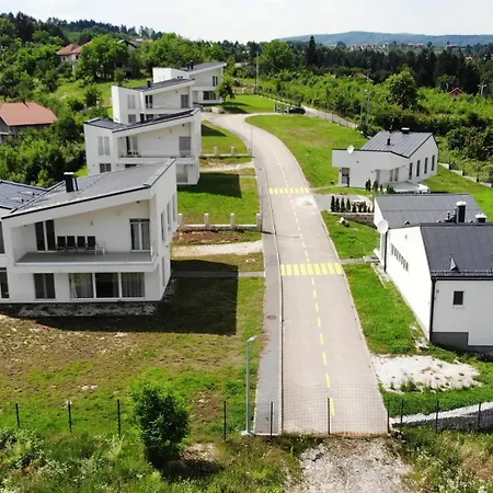 Modern In Paradise * Sarajevo