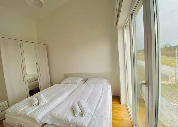 וילה Modern In Paradise סראייבו