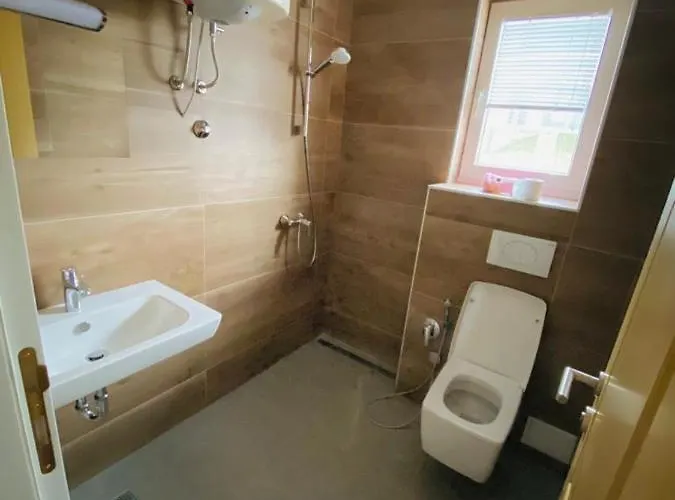 וילה Modern In Paradise סראייבו